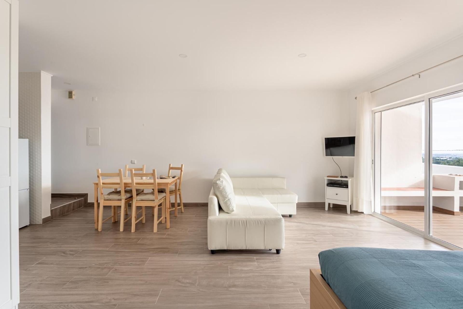 Estudio 24 Em Santa Barbara De Nexe - Faro Colmeal  Екстериор снимка